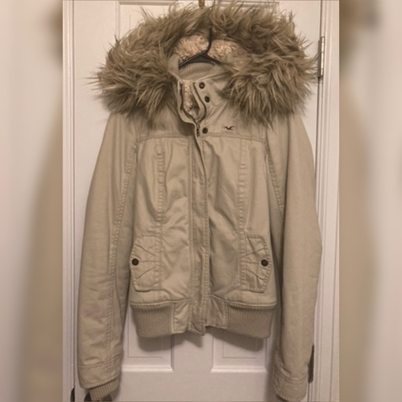 Hollister Jackets \u0026 Coats | Hollister Faux Fur Coat | Color: Tan | Size: M | Petrie417's Closet